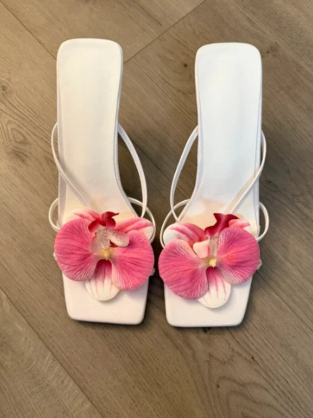 Orchid White Kitten Heels